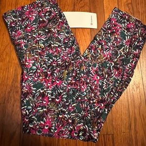 NWT LULULEMON BASE PACE